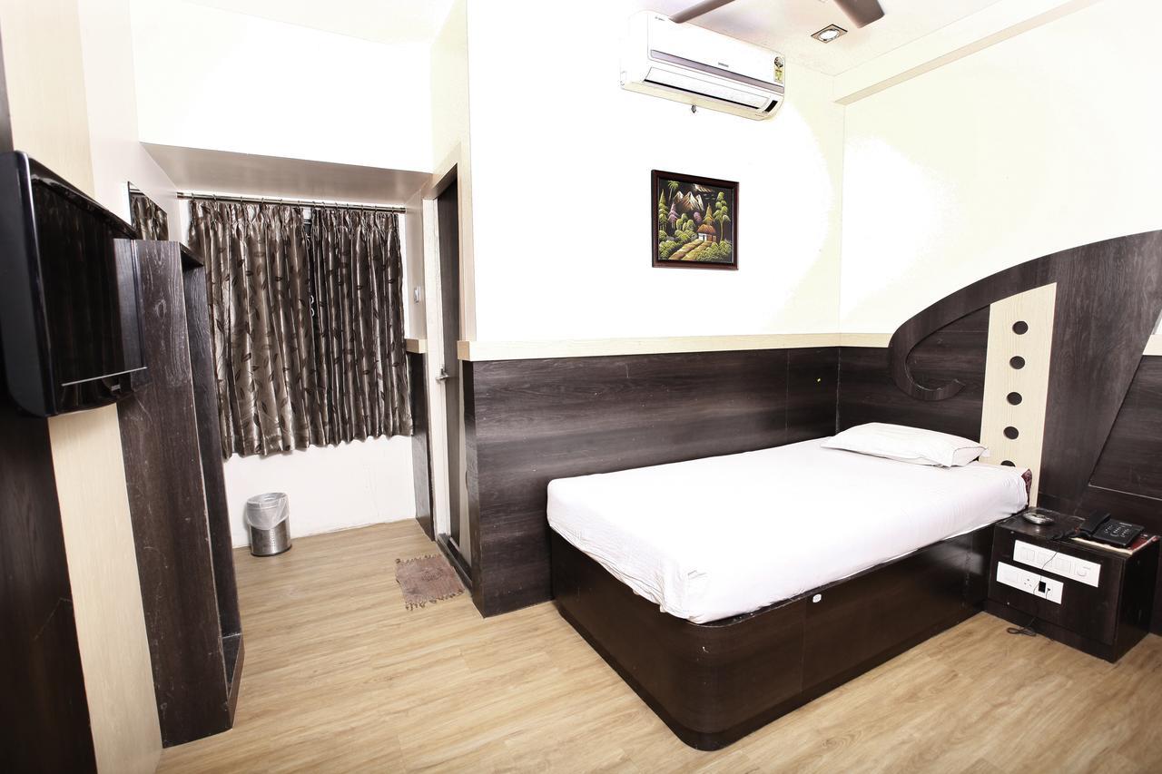 Hotel Vasantham Coimbatore Luaran gambar